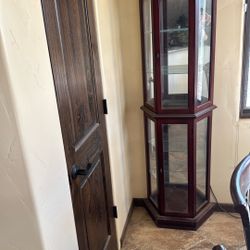 Lighted Currio Cabinet