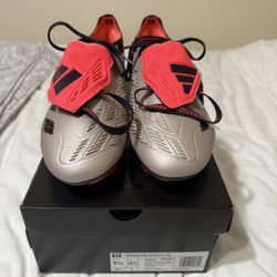 Adidas Predator Elite with Tongue 9.5