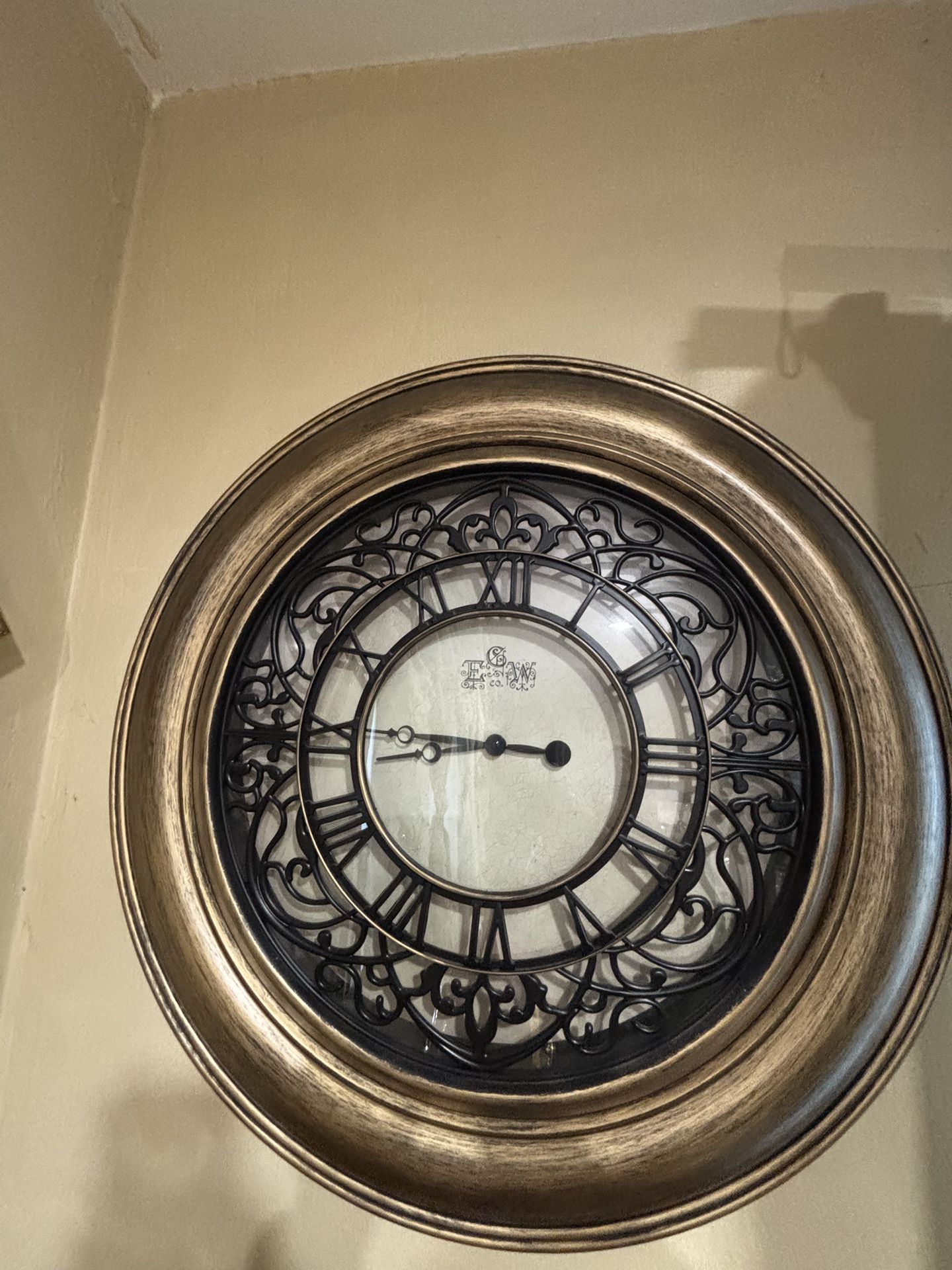 Elegant Vintage Bronze Wall Clock with Roman Numerals