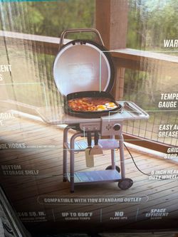 Grill Charbroil Bistro Pro 3-in-1 Grill, Griddle, and Charcoal 1750 -Watt Black Electric Grill