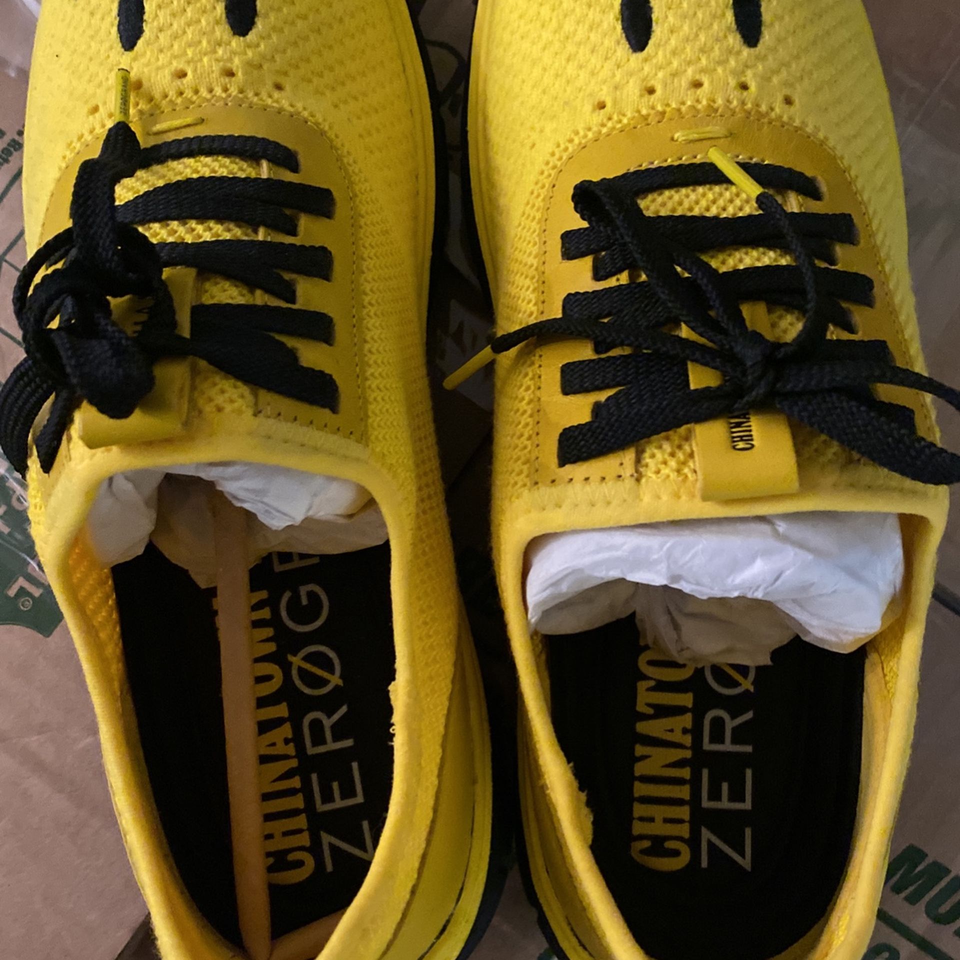 Smiley Face Mens Sneakers Cole Haan Chinatown