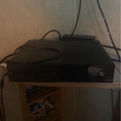 Xbox One With Multiple Games