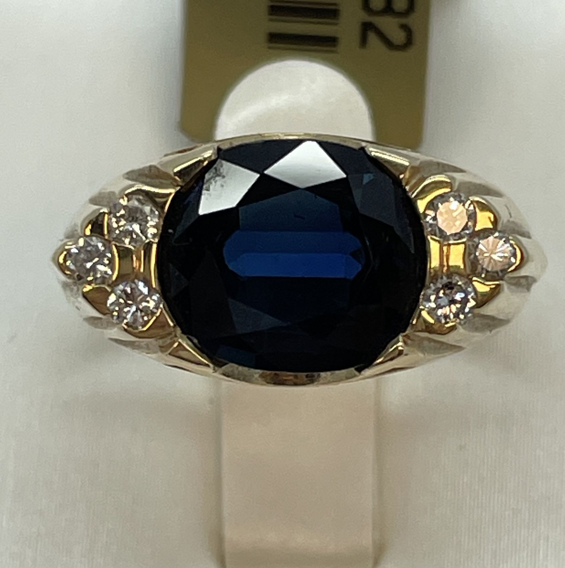 14K Gold Sapphire Diamond Ring. Used 