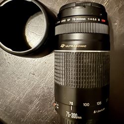 Canon EF 75-300mm F/4-5.6 III Telephoto Zoom Lense