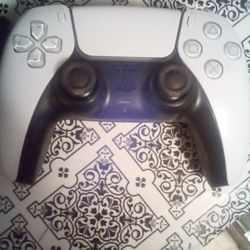 PS5 Controller For (Parts) + Extra