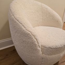 Kids White Swivel Chair