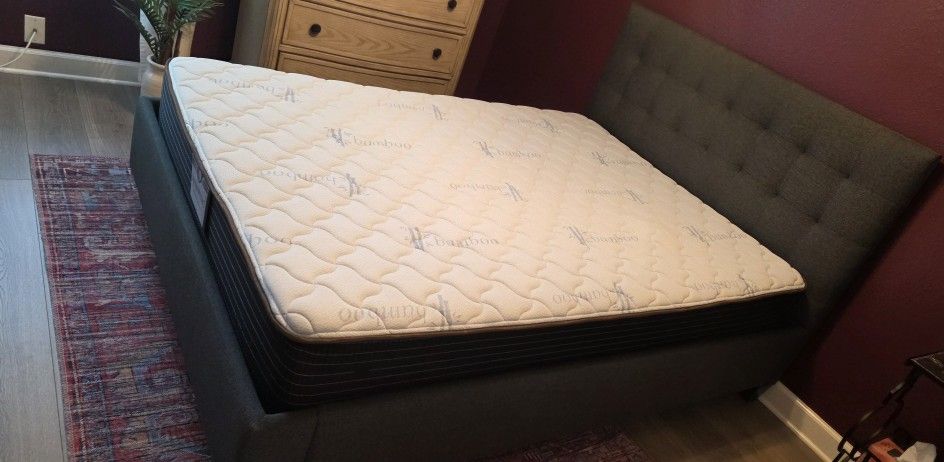 Open Box FULL Size, Medium Firmess Mattress 