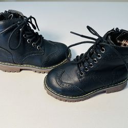 Toddler Black  Boots 9.5