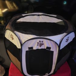 Boots And Barkley 25-in Round Pet Playpen With Removable Roof