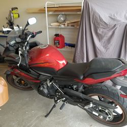 2011 Yamaha FZ6