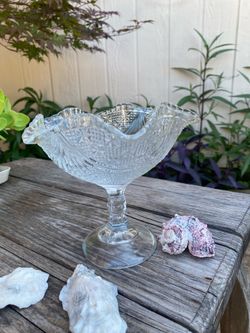 Compote glass dish