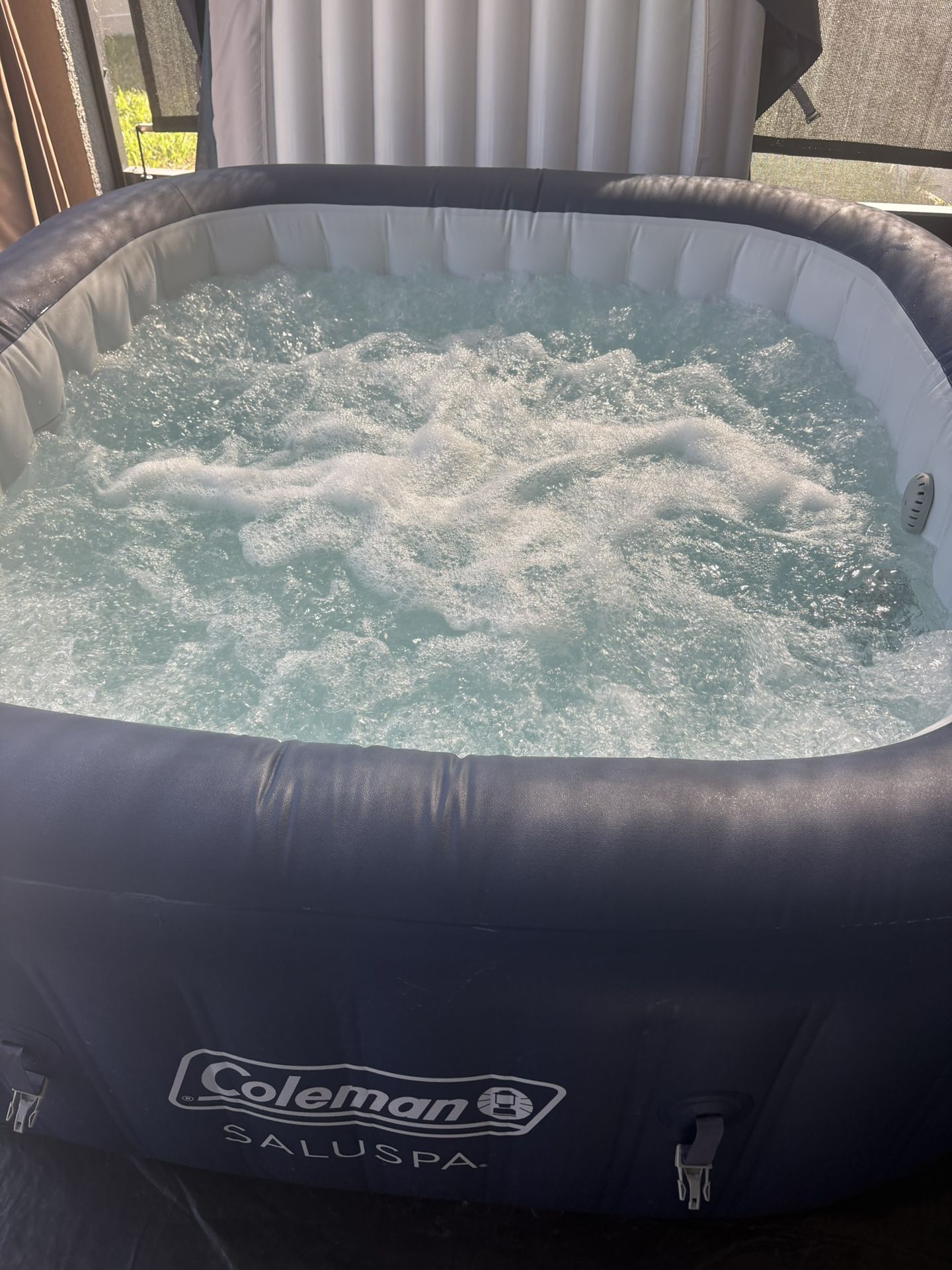 Coleman Saluspa 6 Person Portable Inflatable Outdoor Hot Tub Spa Blue