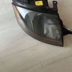 2005 Audi TT OEM Headlights ( Pair) 