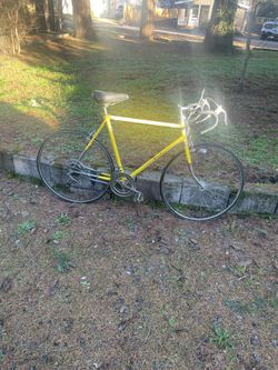 Volk Cycle 10 Speed Road Bike $125