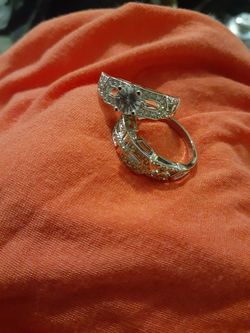 Womens size 9 ring set