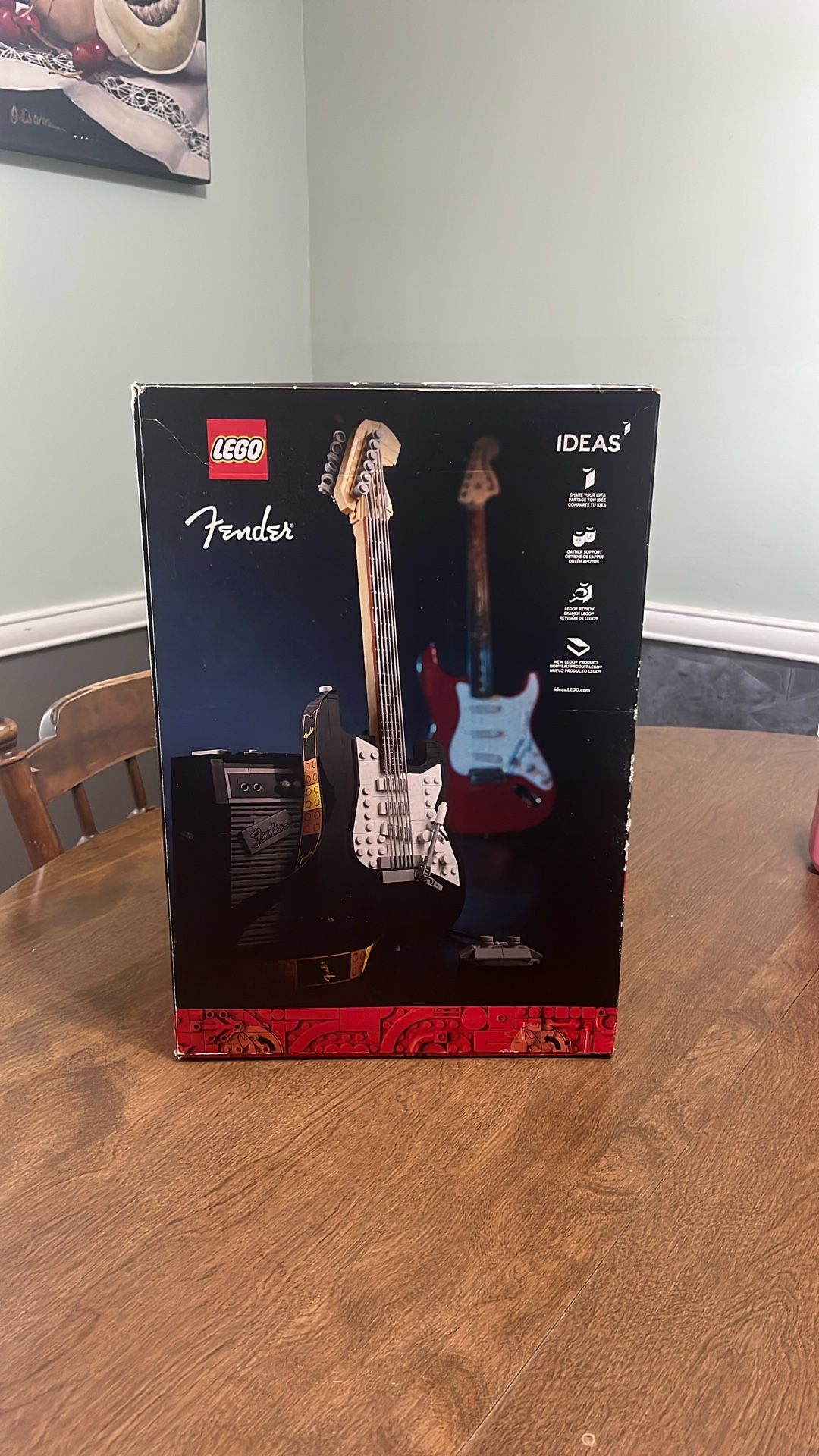 LEGO Ideas 21329 Fender Stratocaster – Brand New Sealed Collector Set
