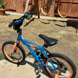 45 Dollars Boys Bike Age 4-8 Years Old(was 119 Dollars)