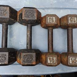 PAIRS OF DUMBBELLS :  15s  &  25s