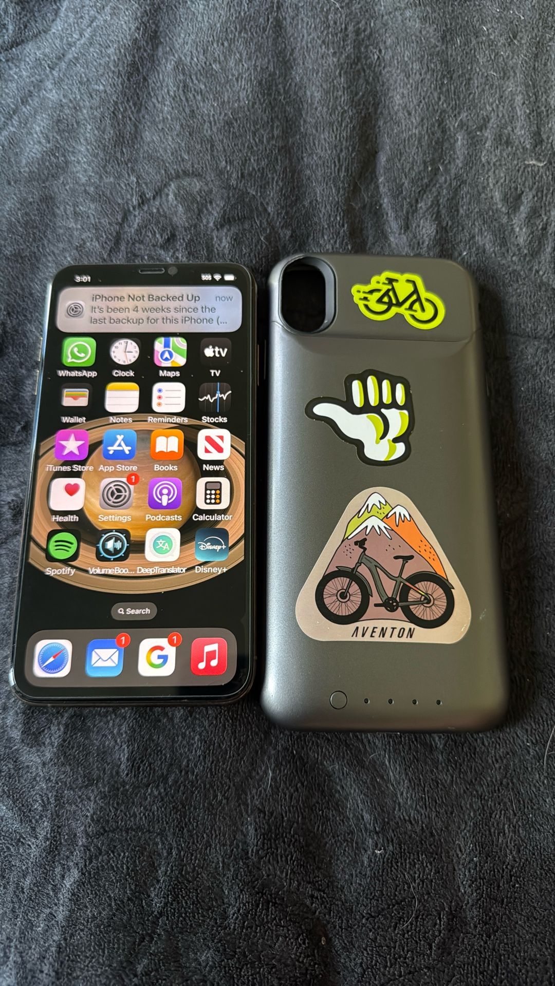 iPhone Xs Max 256 Gb.s. Unlocked