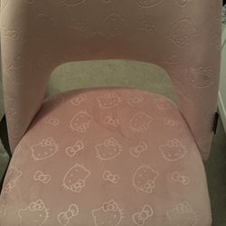 Hello Kitty Impressions Chair 