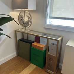 Console table 