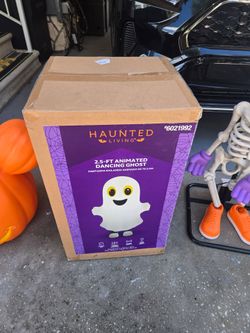 (New) animatronic Lowe's ghost and skeleton