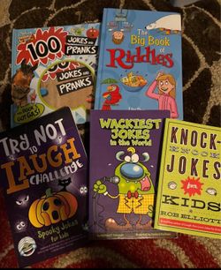 Kids joke book bundle