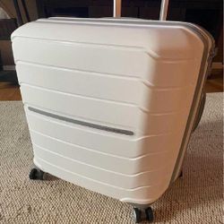 prove perform Effortless Travel with Reliable Suitcases!