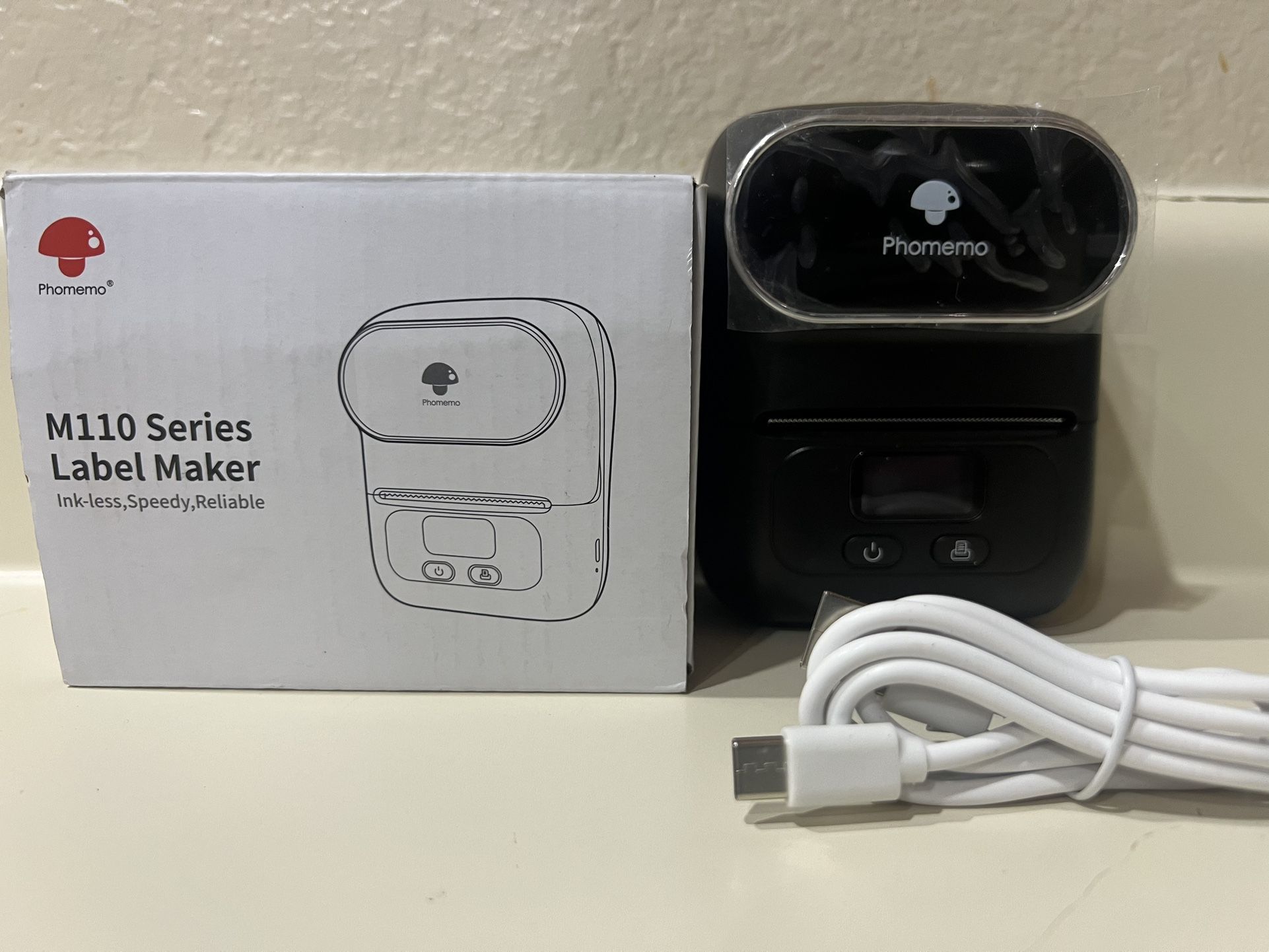 Phomemo M110 Portable Thermal Label Printer Bluetooth Label Maker Machine Black