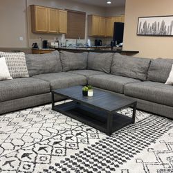 Ava Pepper 3pc Grey L-Sectional