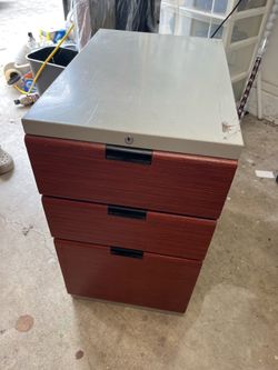 File cabinet-3 drawer metal