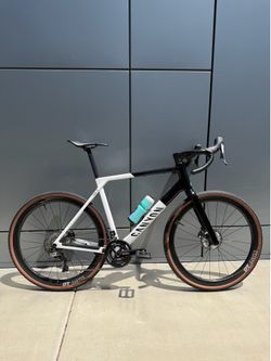 Canyon 2026 Grail CF size L large gravel bike