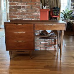 Kent coffey clearance tableau desk