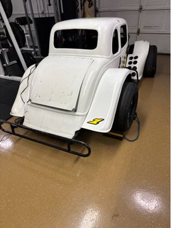 Legend race car