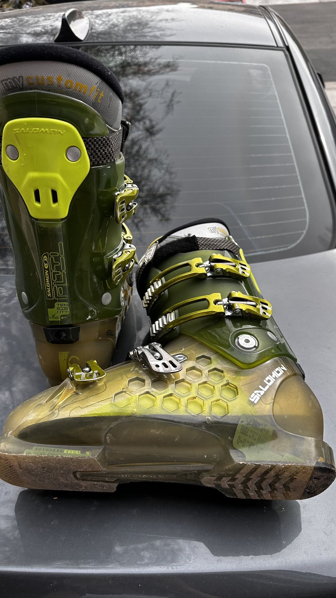 Salomon Ski Boots 28