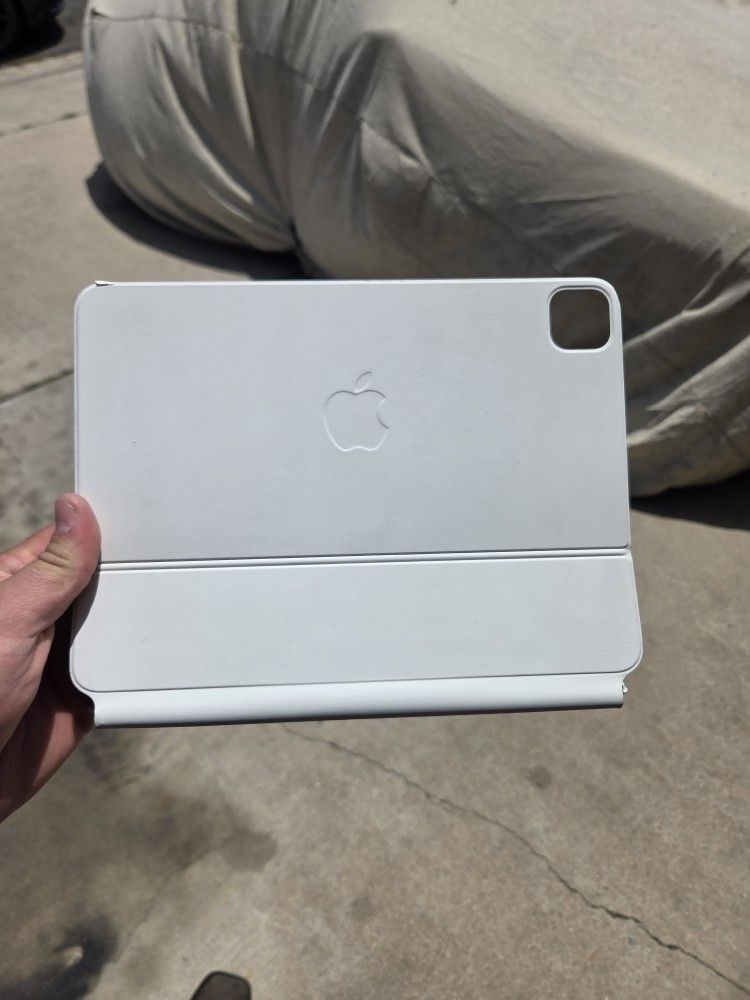 Apple Keyboard