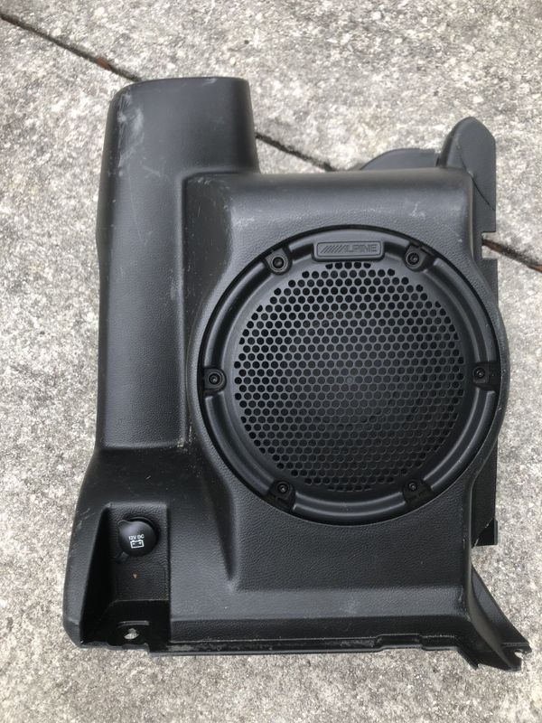 Alpine Jeep Wrangler Subwoofer