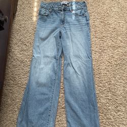 Low Rise Baggy Jeans