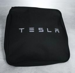 Tesla Universal Mobile Charger