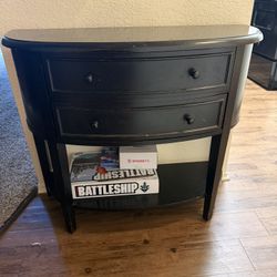 Entry/ side table
