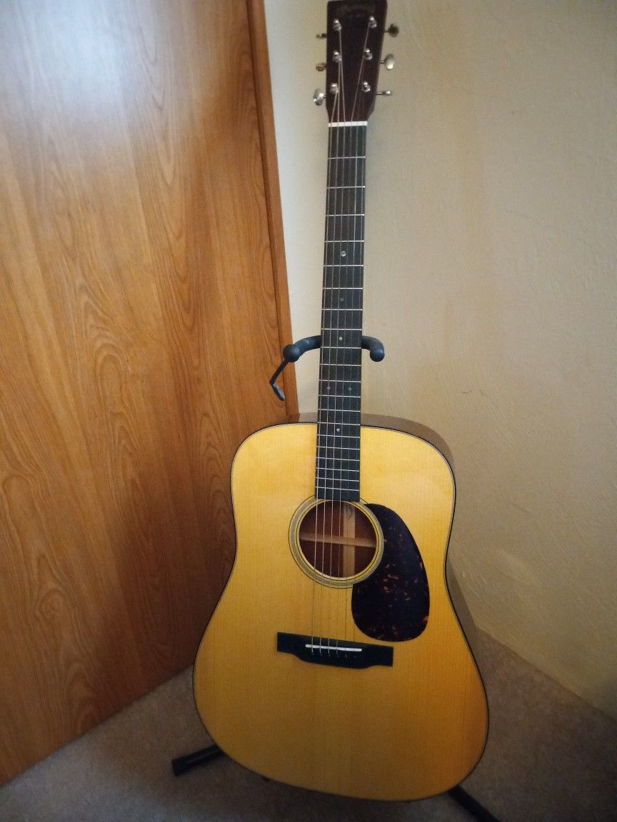 Martin D18 Acoustic Guitar