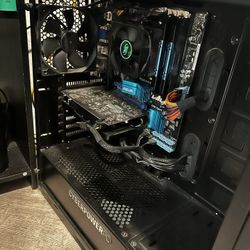 Gaming PC And monitor 