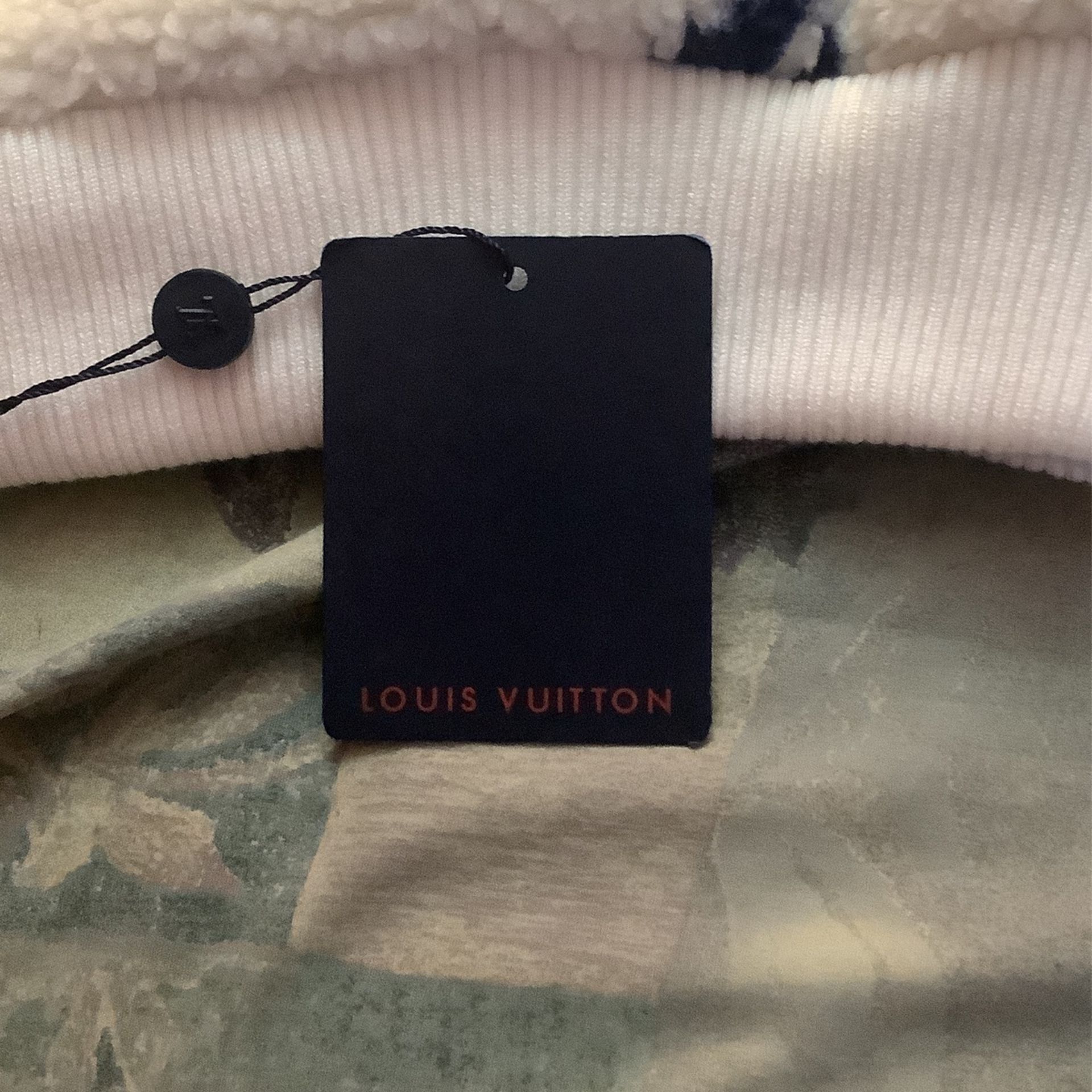 Louis Vuitton Vintage 2005 Fur Coat - Neutrals Coats, Clothing - LOU771661