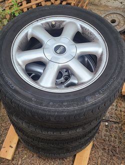 Set of Mini Cooper Wheels / Rims - with tires. CHEAP