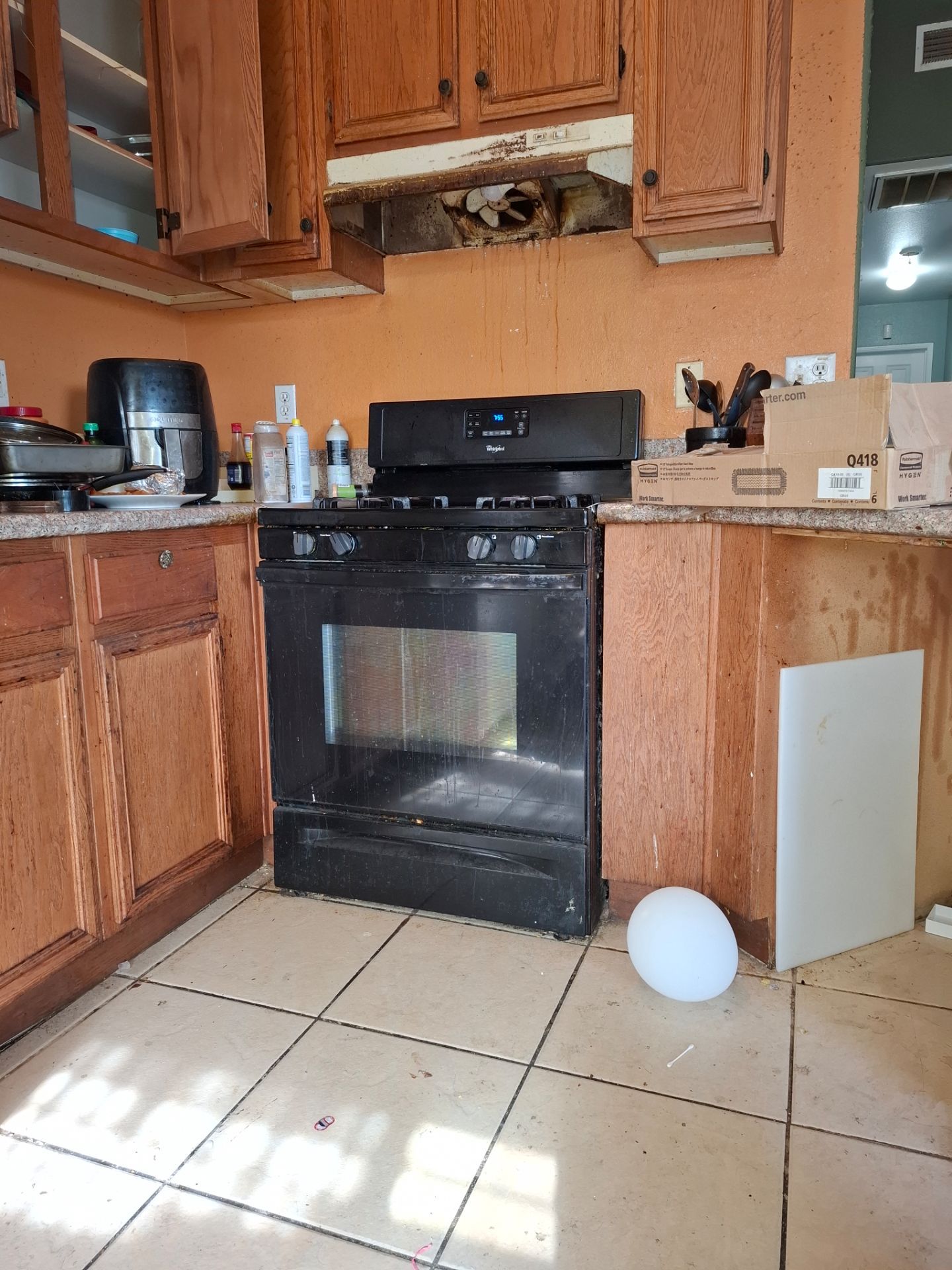 Refrigerator and stove