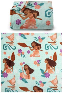 Disney Princess Moana XL Throw Blanket