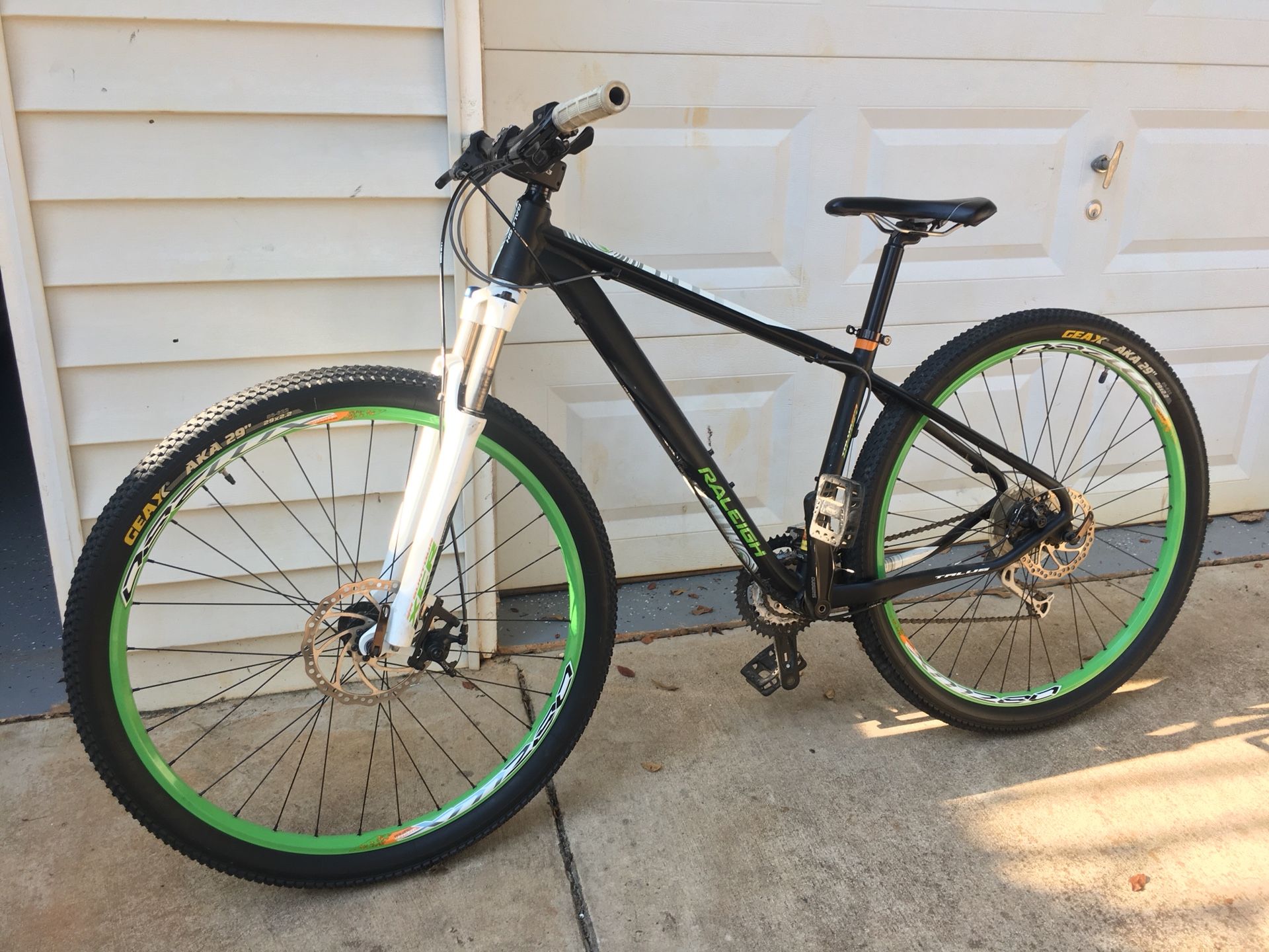 Raleigh talus 29’ sport