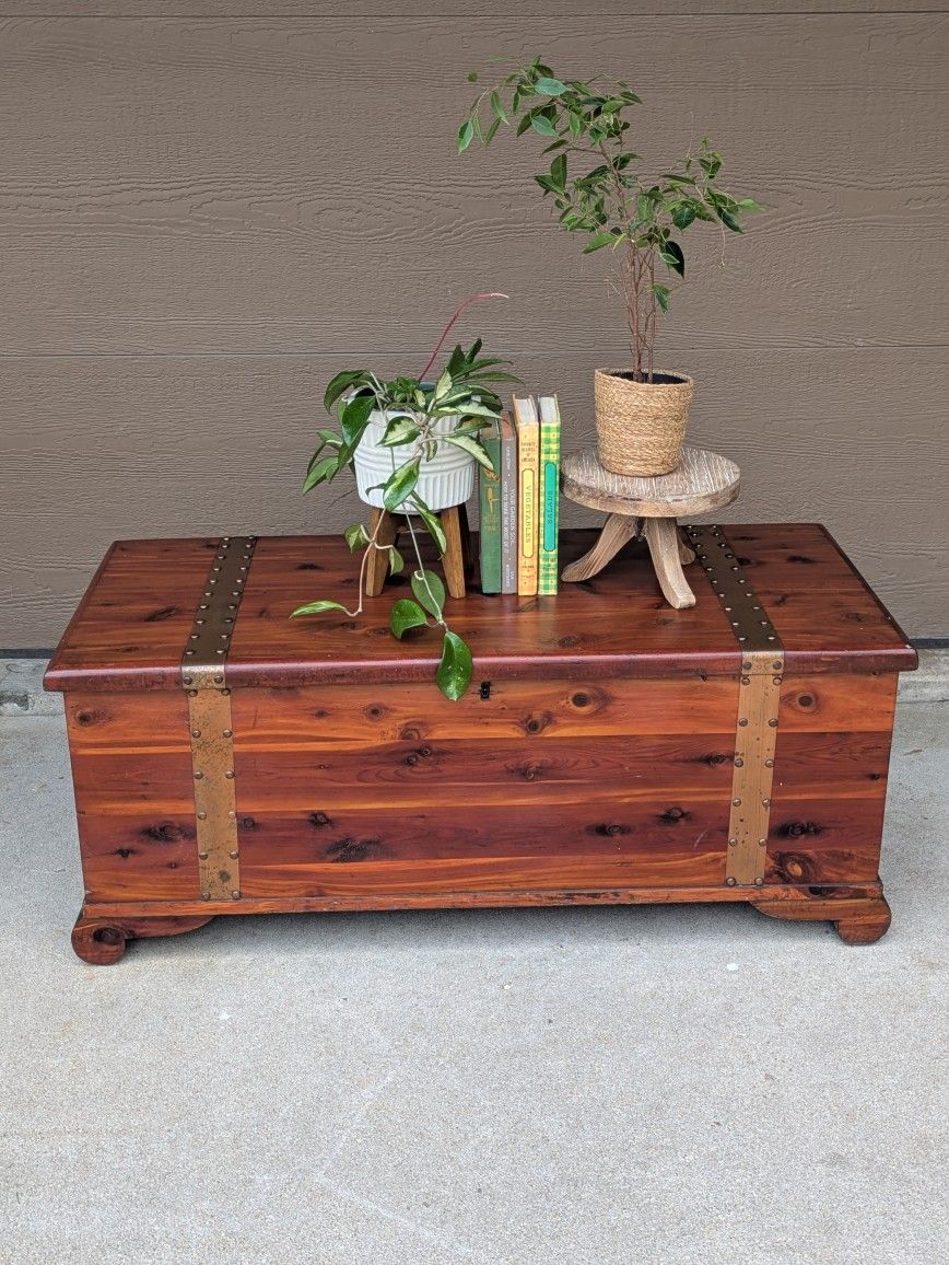 Vintage Rustic Cottage Core Solid Red Cedar Chest Trunk Coffee Table