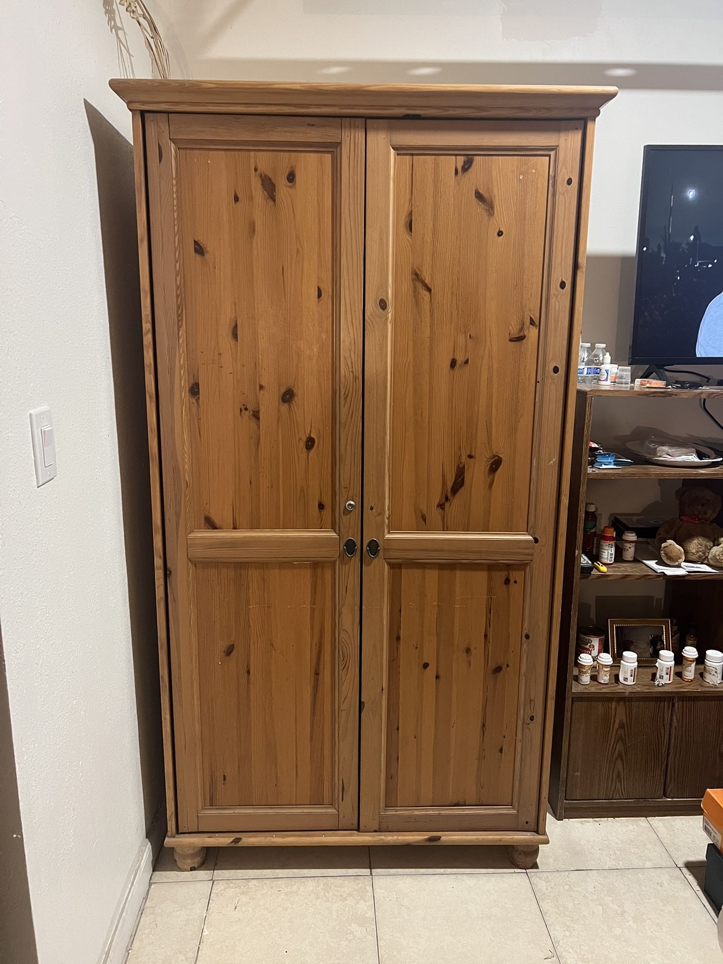 Wardrobe Closet 40x24x73 Inches
