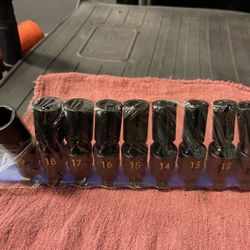 Matco 3/8 Swivel Deep Socket Set 